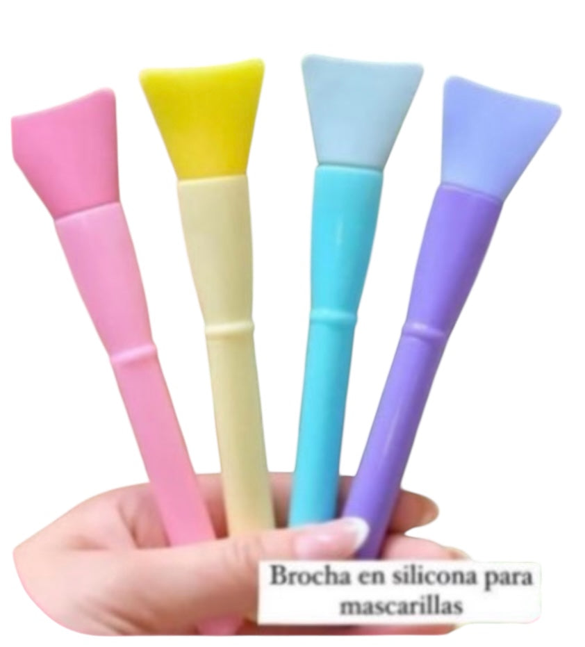 Brocha en silicona para mascarillas